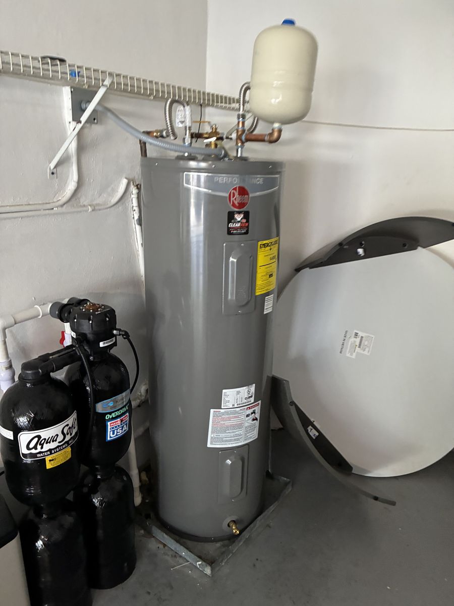 Electric water heater installed by Clearview Plumbing & Gas
